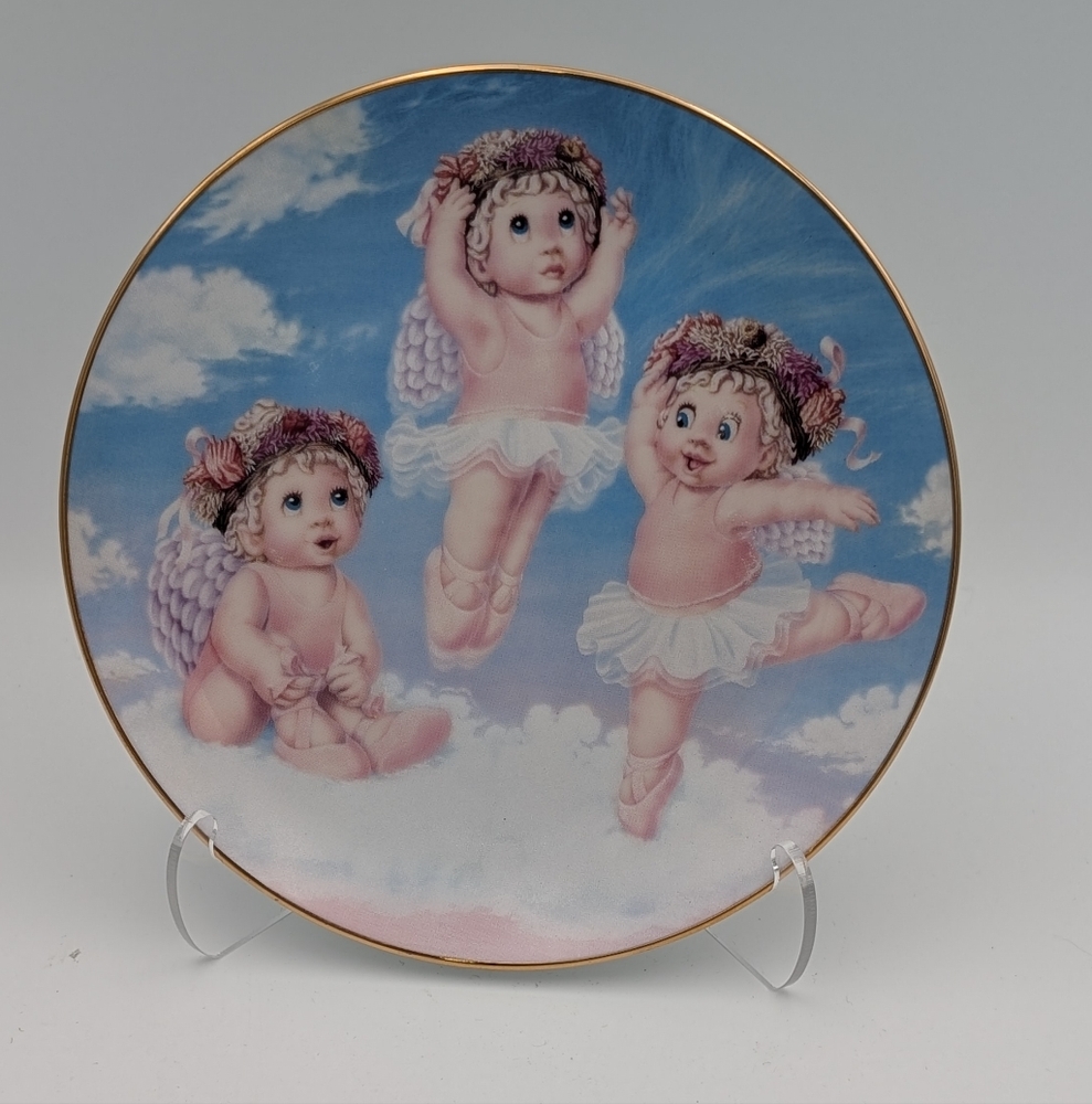Dreamsicles Collectors Plate, Heavenly Pirouettes, 1995 plate #0470E